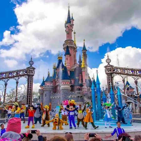 Creative Suite Disneyland Paris Serris Exterior photo